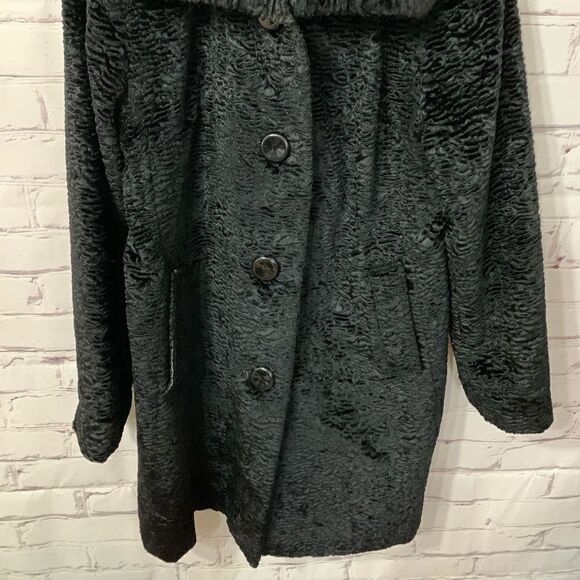 East 5th medium long black coat - Picture 2 of 8